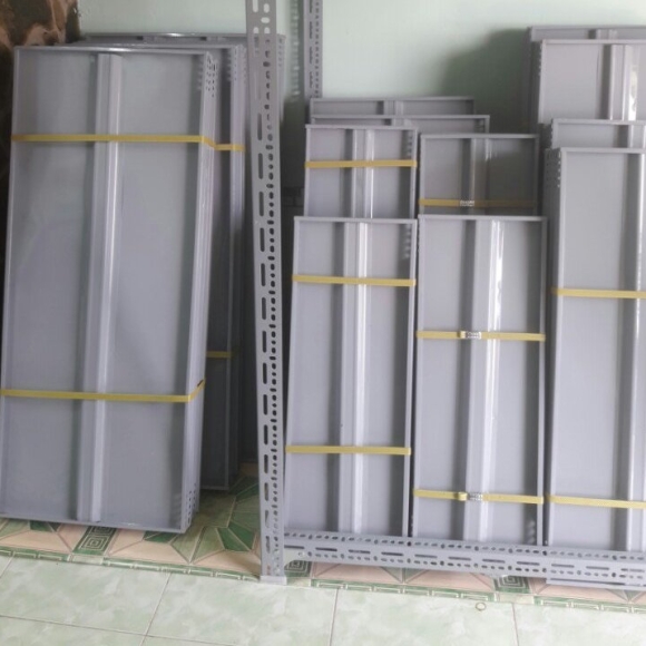 MÂM KỆ SẮT V LỖ -  04