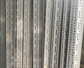 GIA CÔNG SẮT V LỖ 01 