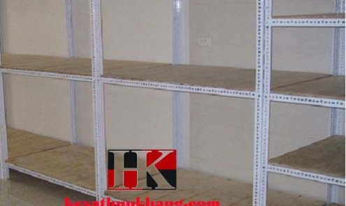 TOP 3 KỆ SẮT PHỔ BIẾN TRÊN THỊ TRƯỜNG VIỆT NAM